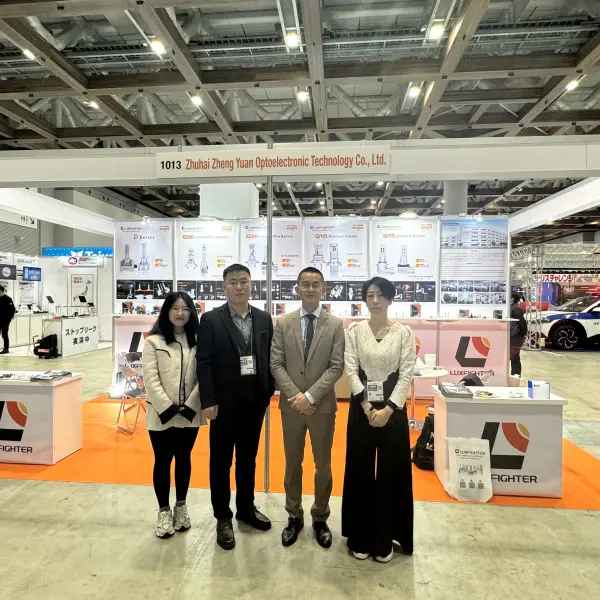 LuxFighter CAR LED ESIMENE 2024 Tokyo International Auto järelturu näitus