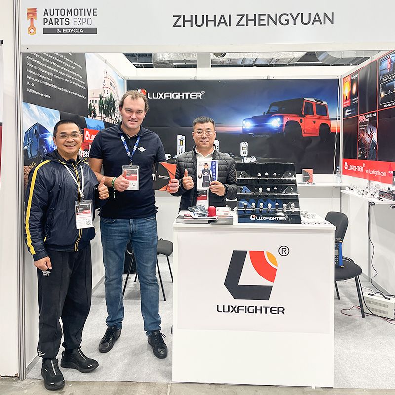 LUXFIGHTER LED-esituled ja udutuled AUTOMOTIVE PARTS Expo pälvis laialdast tunnustust